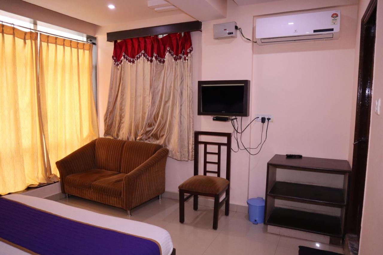 Smilestay Bns Lodge Bangalore Eksteriør billede