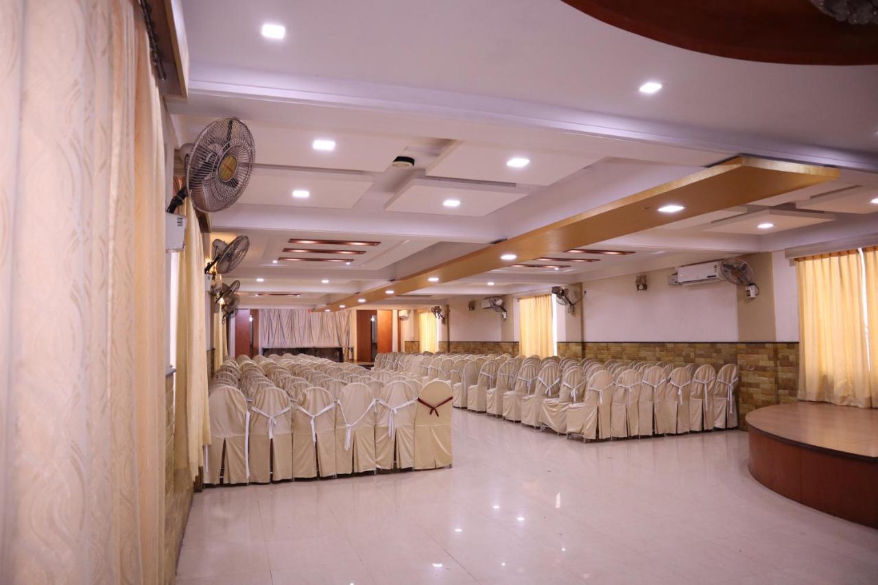 Smilestay Bns Lodge Bangalore Eksteriør billede