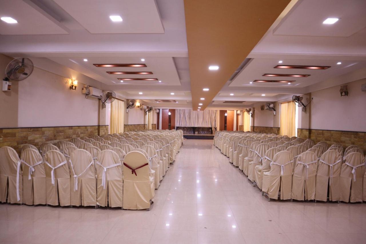 Smilestay Bns Lodge Bangalore Eksteriør billede